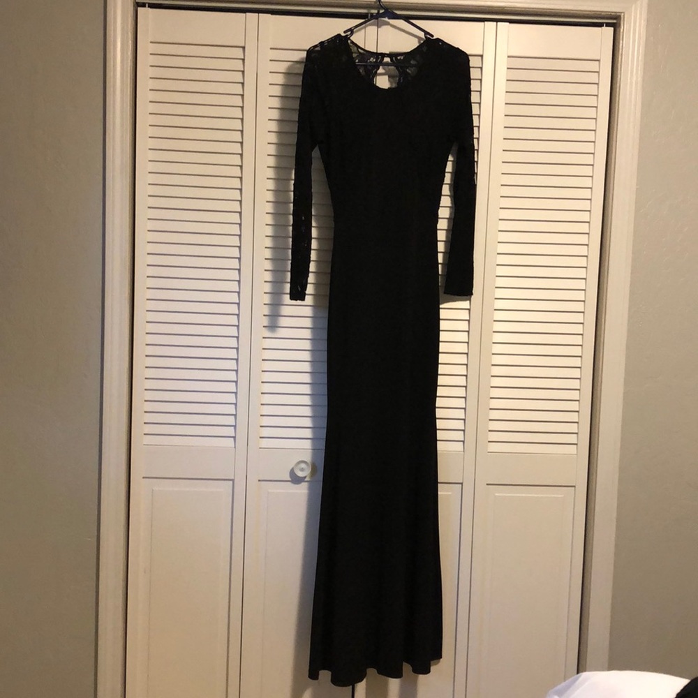 Long black dress